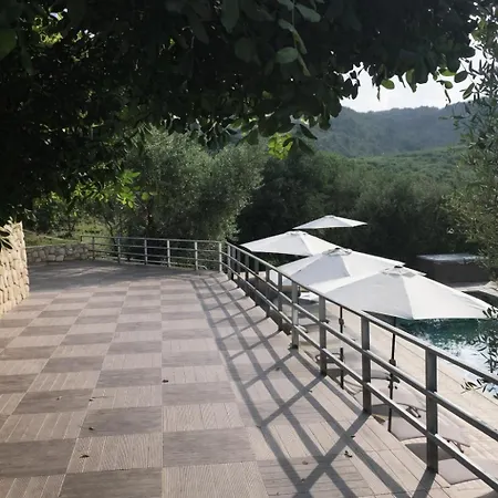 Zia Ni Casa de Campo