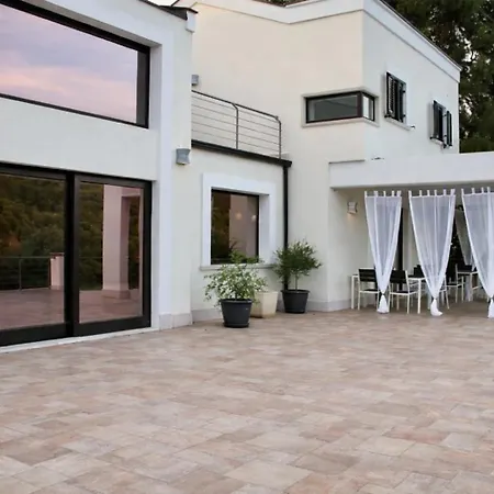Zia Ni Casa de Campo Peschici