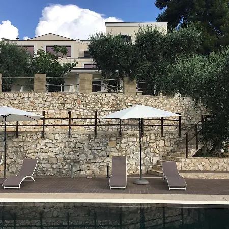 Zia Ni Casa de Campo *